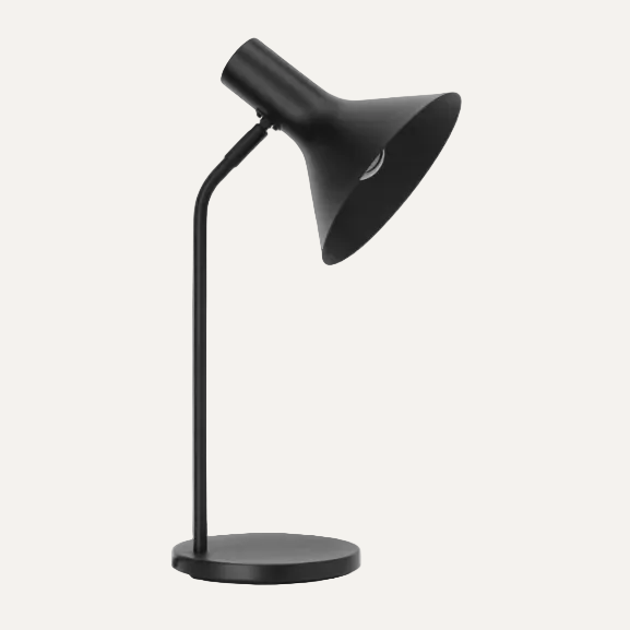 1 LT Table Lamp w/ Black Finish & Black Metal Shade