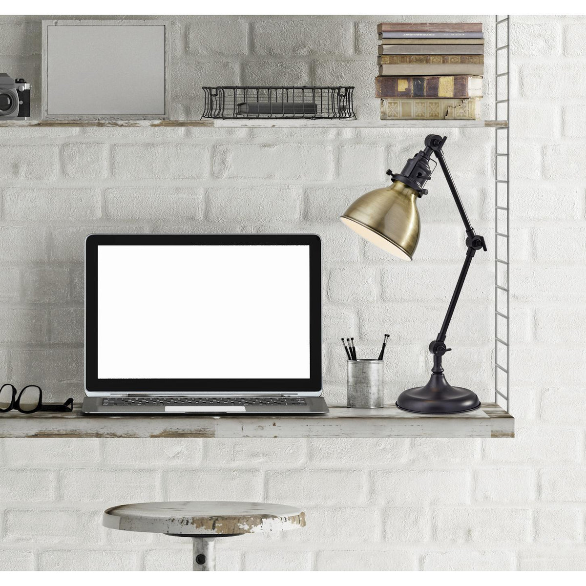 Alden Desk Lamp