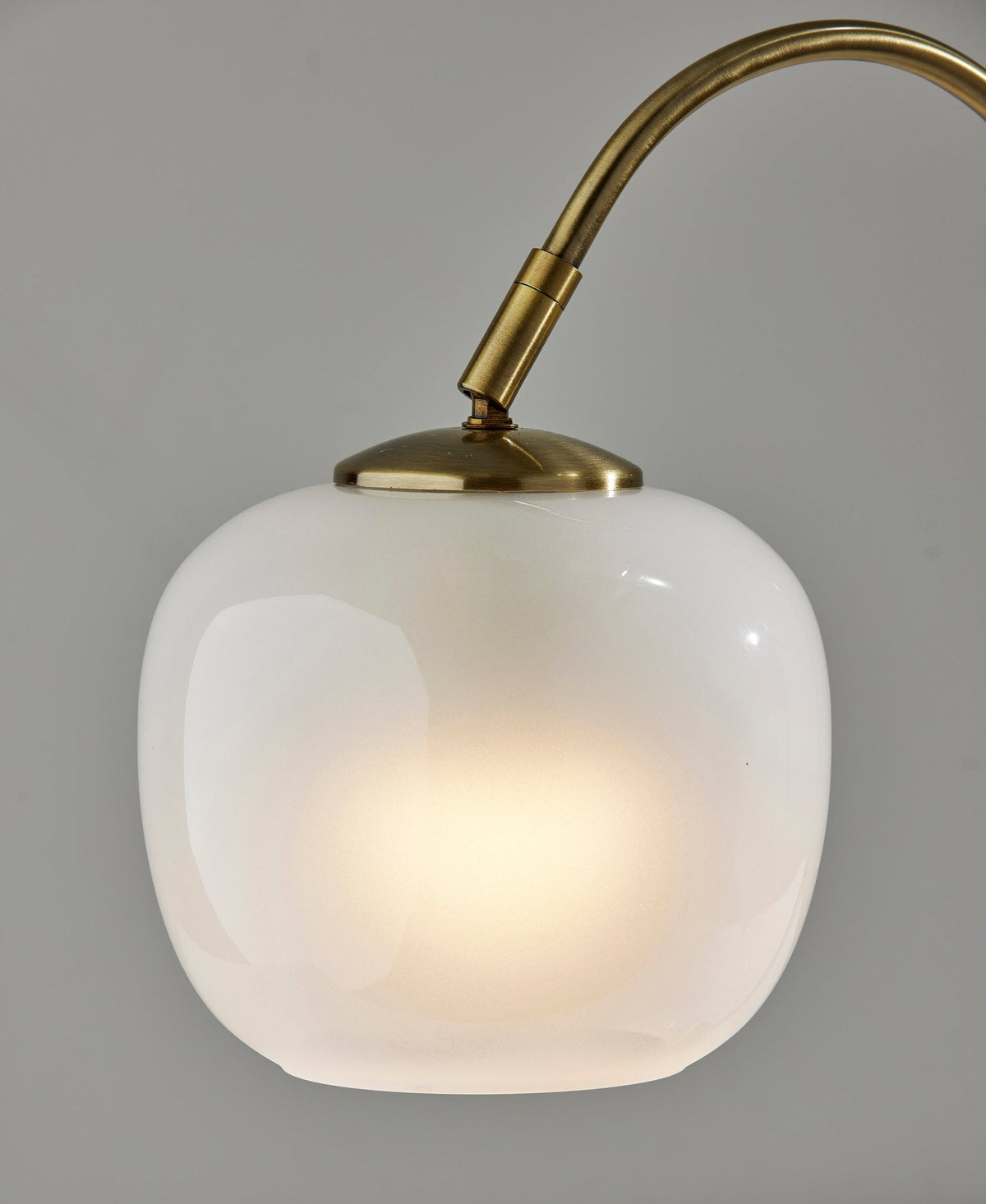 Magnolia Table Lamp