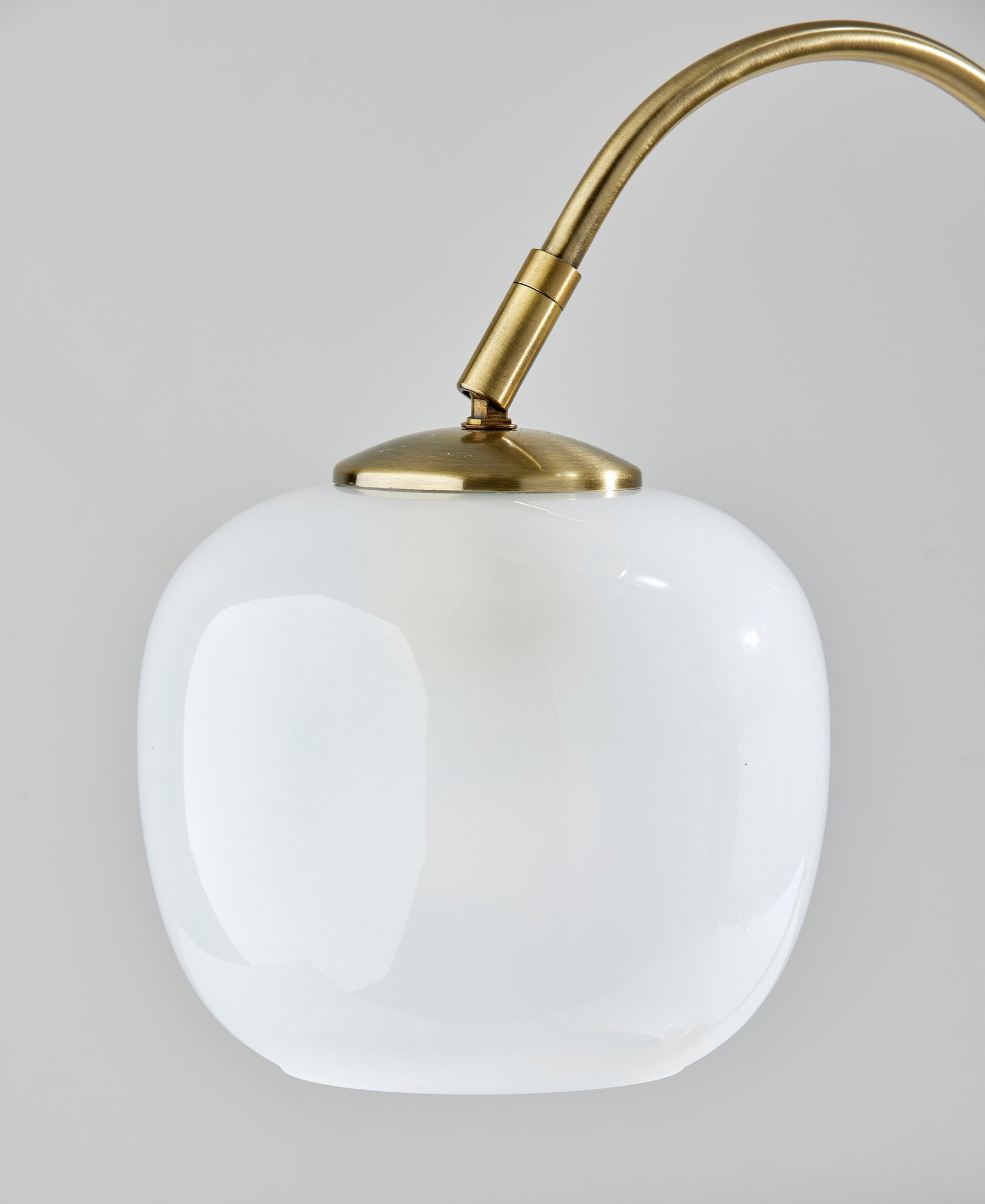 Magnolia Table Lamp