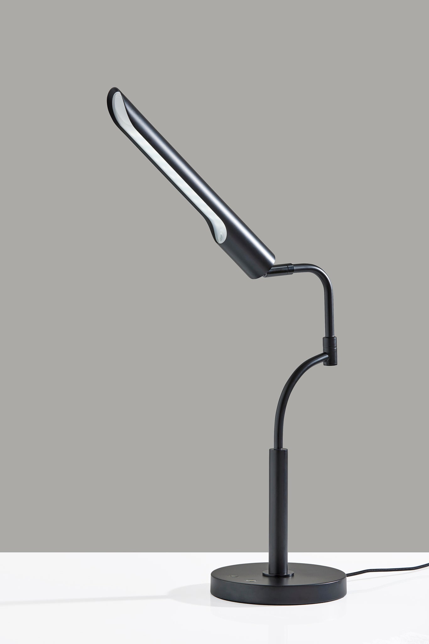 Zane LED Desk Lamp w. Smart Switch- Black