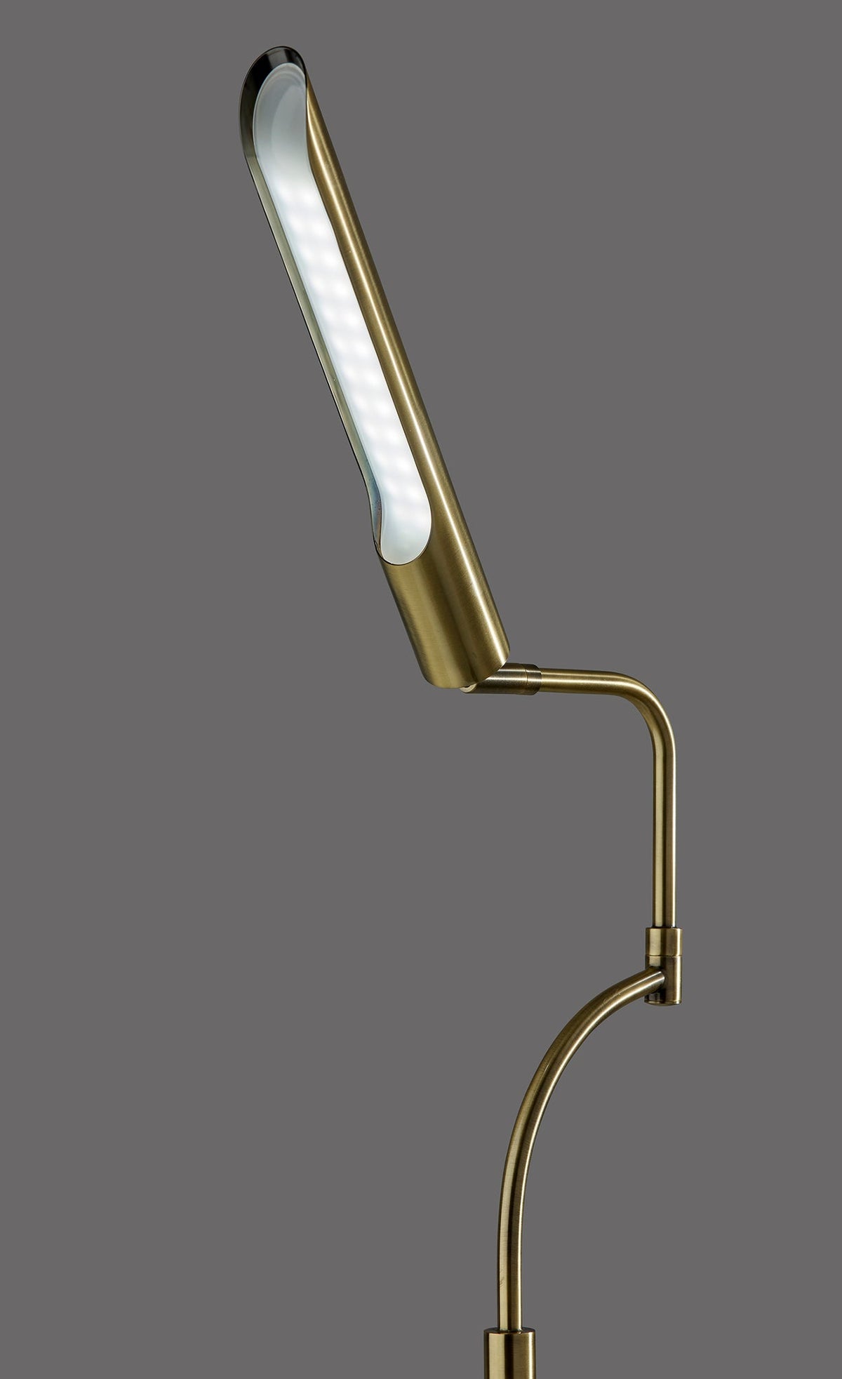 Zane LED Floor Lamp w. Smart Switch- Antique Brass