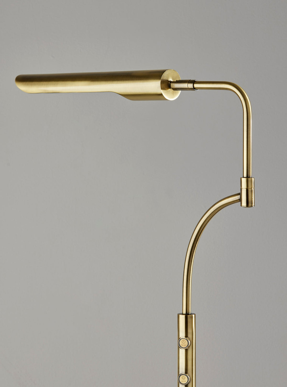 Zane LED Floor Lamp w. Smart Switch- Antique Brass