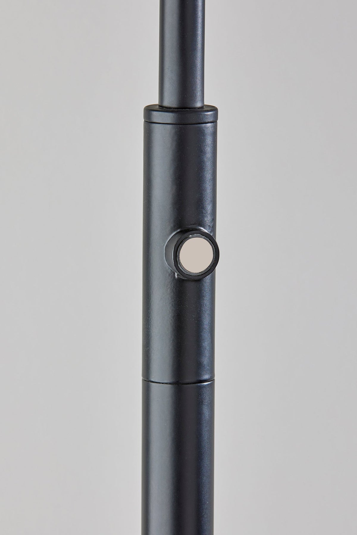 Rutherford LED Tree Lamp