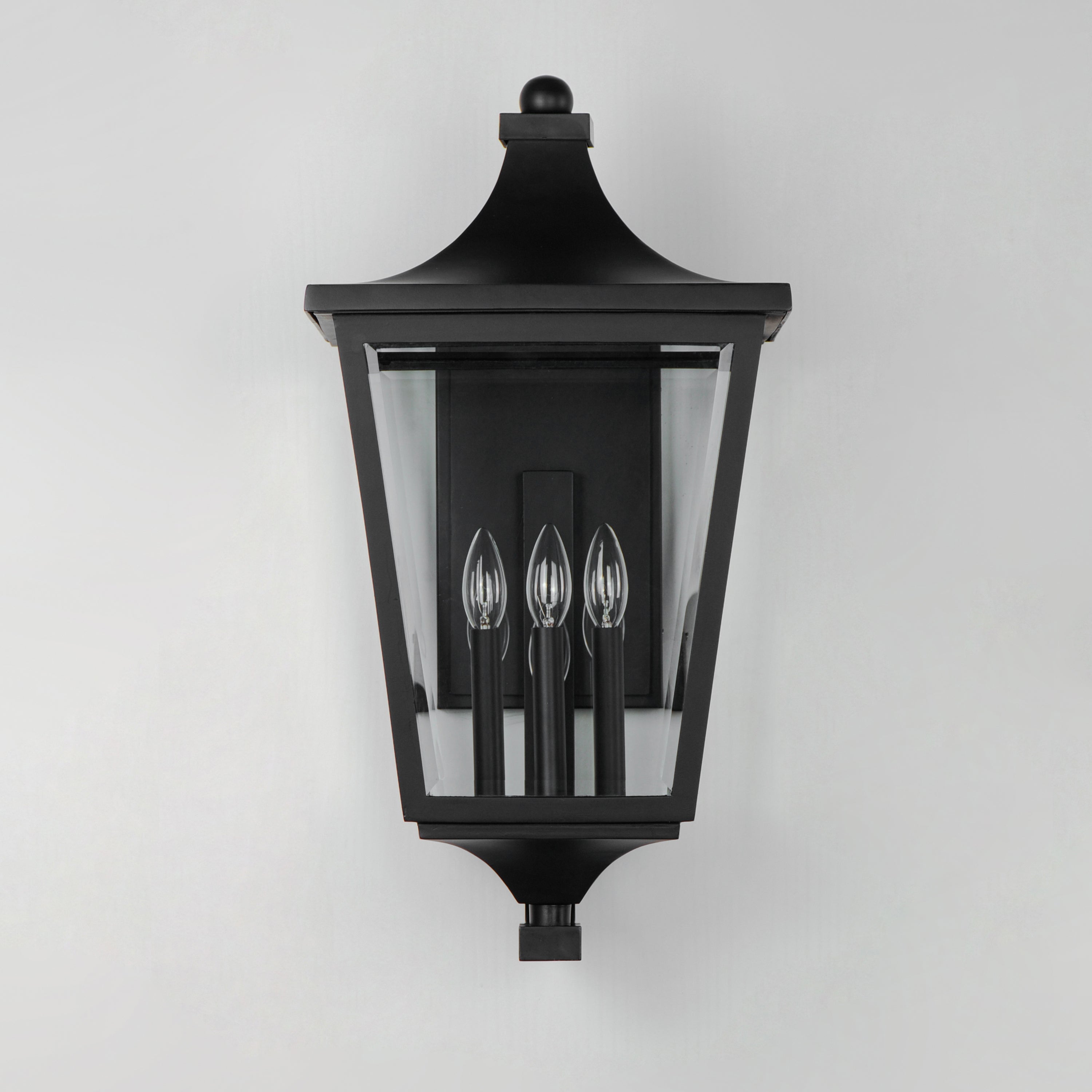 Sutton Place VX 3-Light Outdoor Lantern