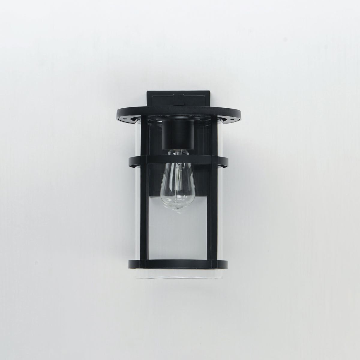 Clyde VX Medium Outdoor Wall Sconce