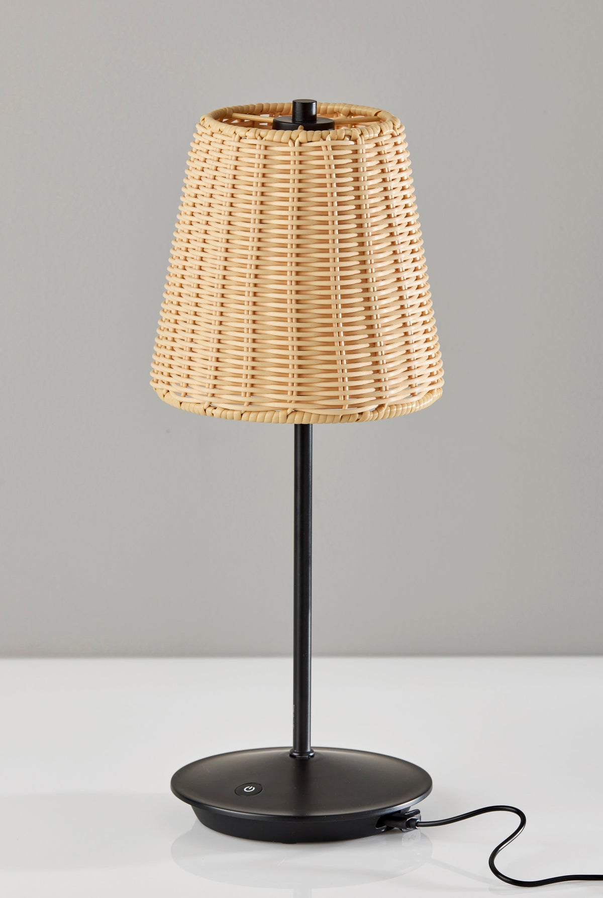 Andy LED Cordles Table Lamp