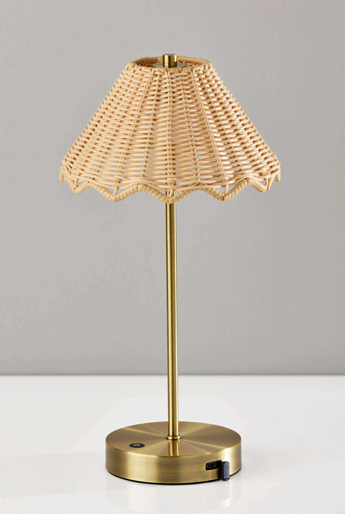 Stevie LED Cordless Table Lamp