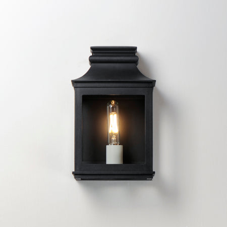 Savannah VX Small Outdoor Sconce