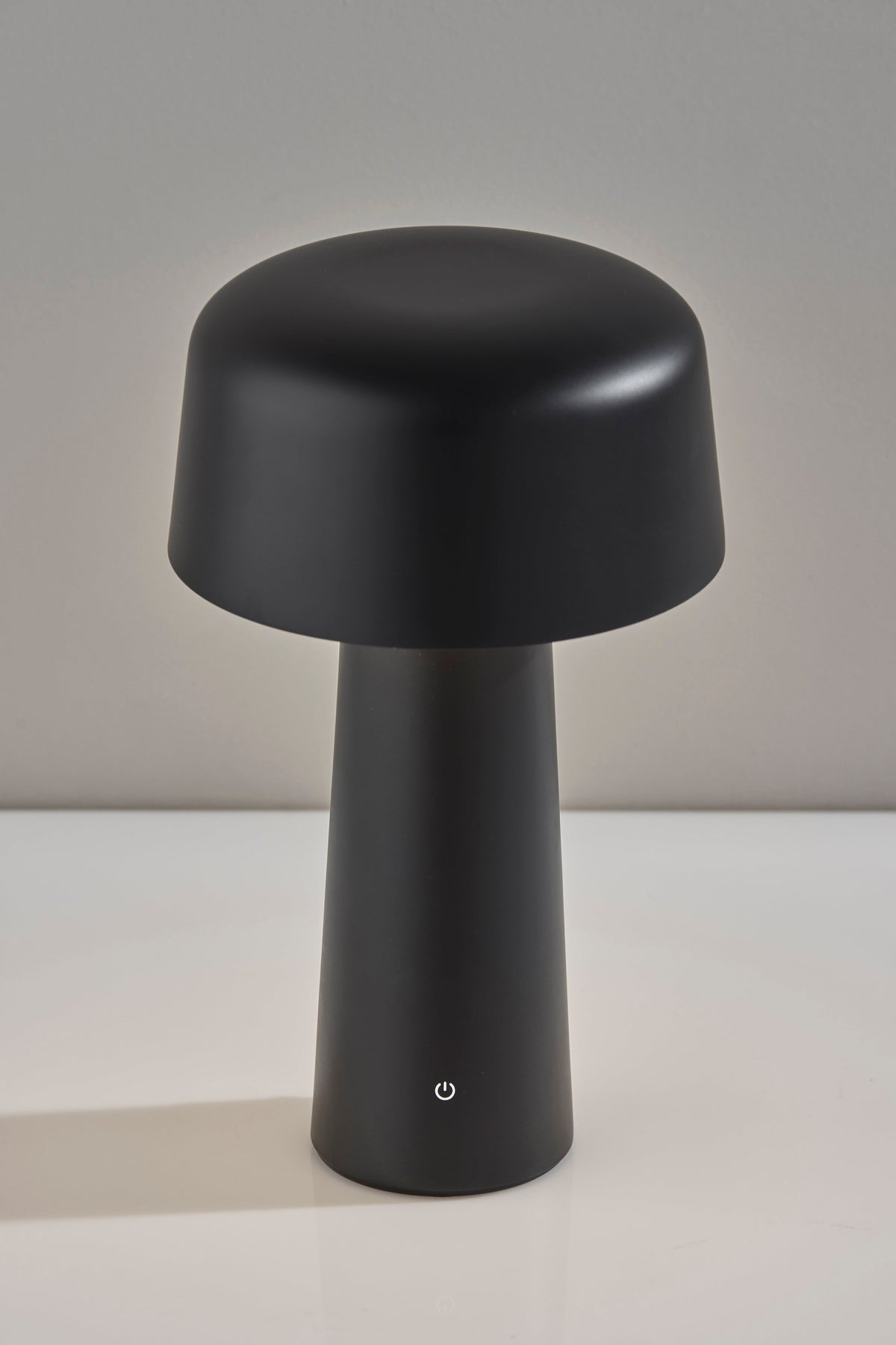 Lenny LED Cordless Table Lamp
