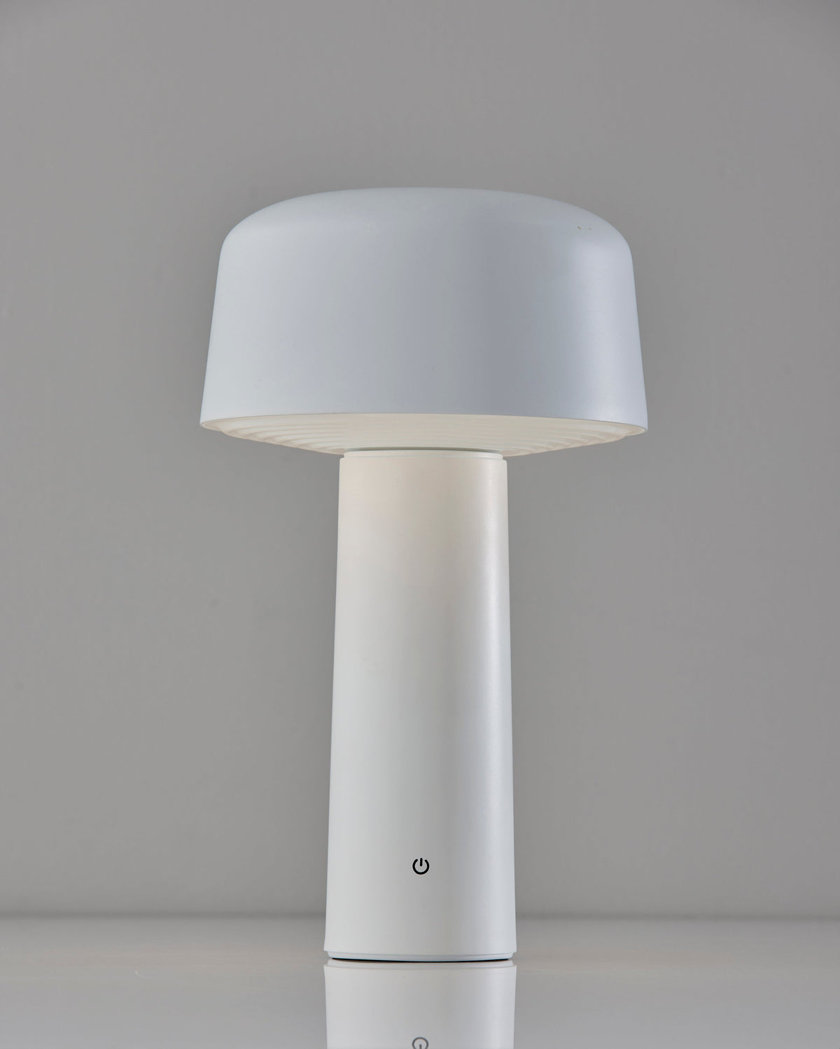 Lenny LED Cordless Table Lamp