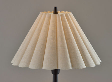 Scallop Table Lamp- Black