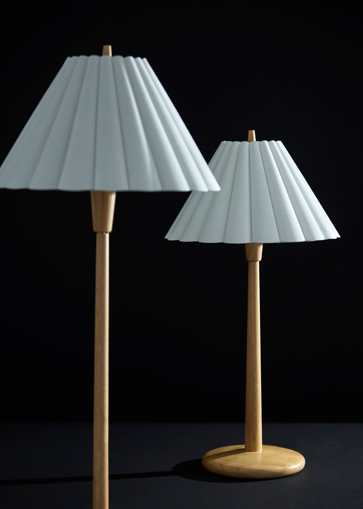 Scallop Table Lamp- Natural