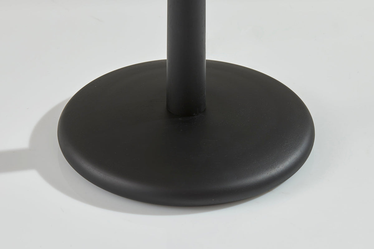 Scallop Floor Lamp- Black
