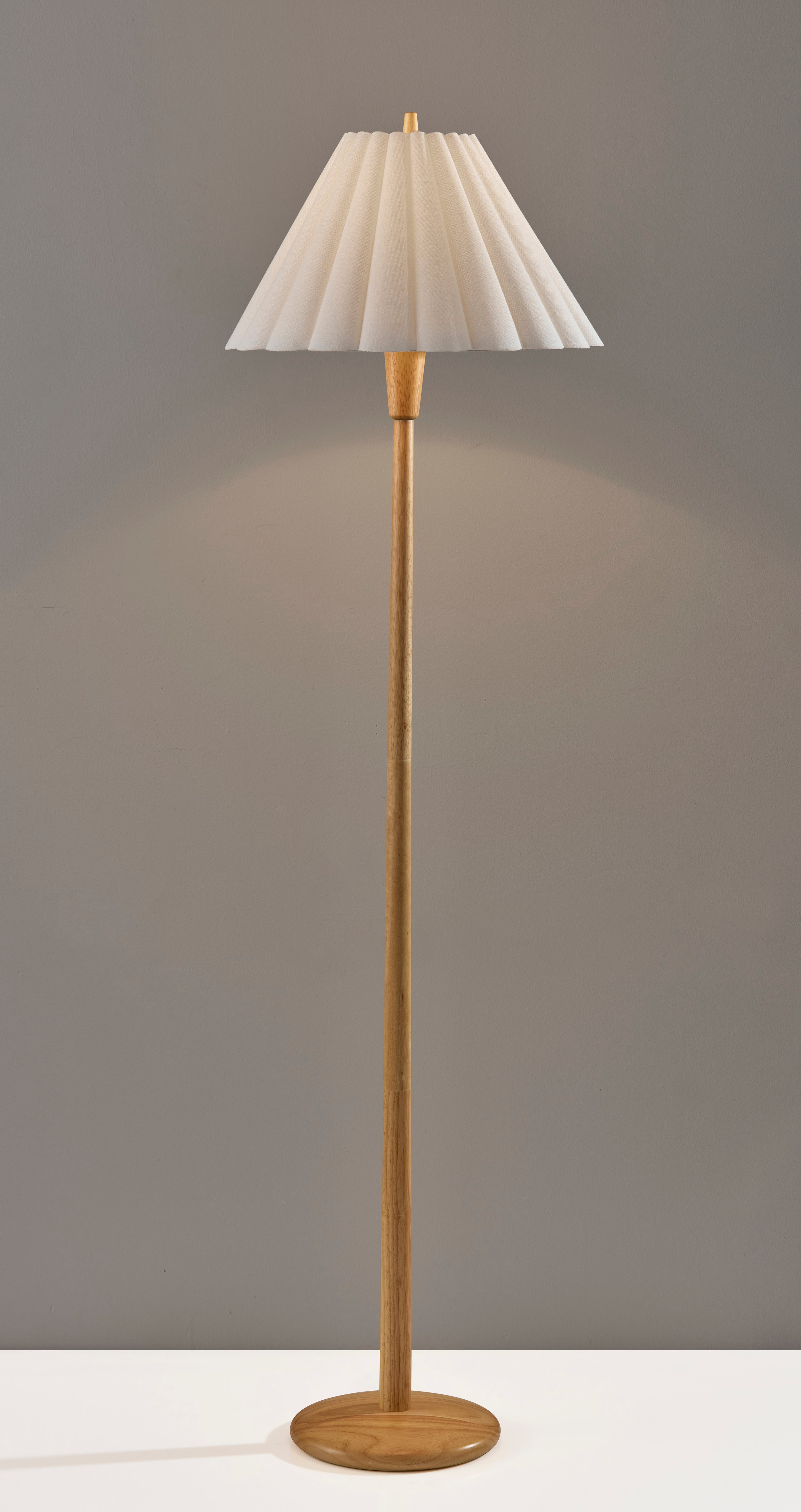 Scallop Floor Lamp- Natural