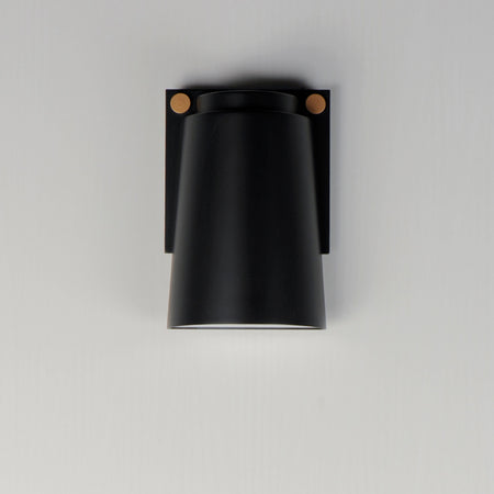 Rivet VX LED Outdoor Sconce