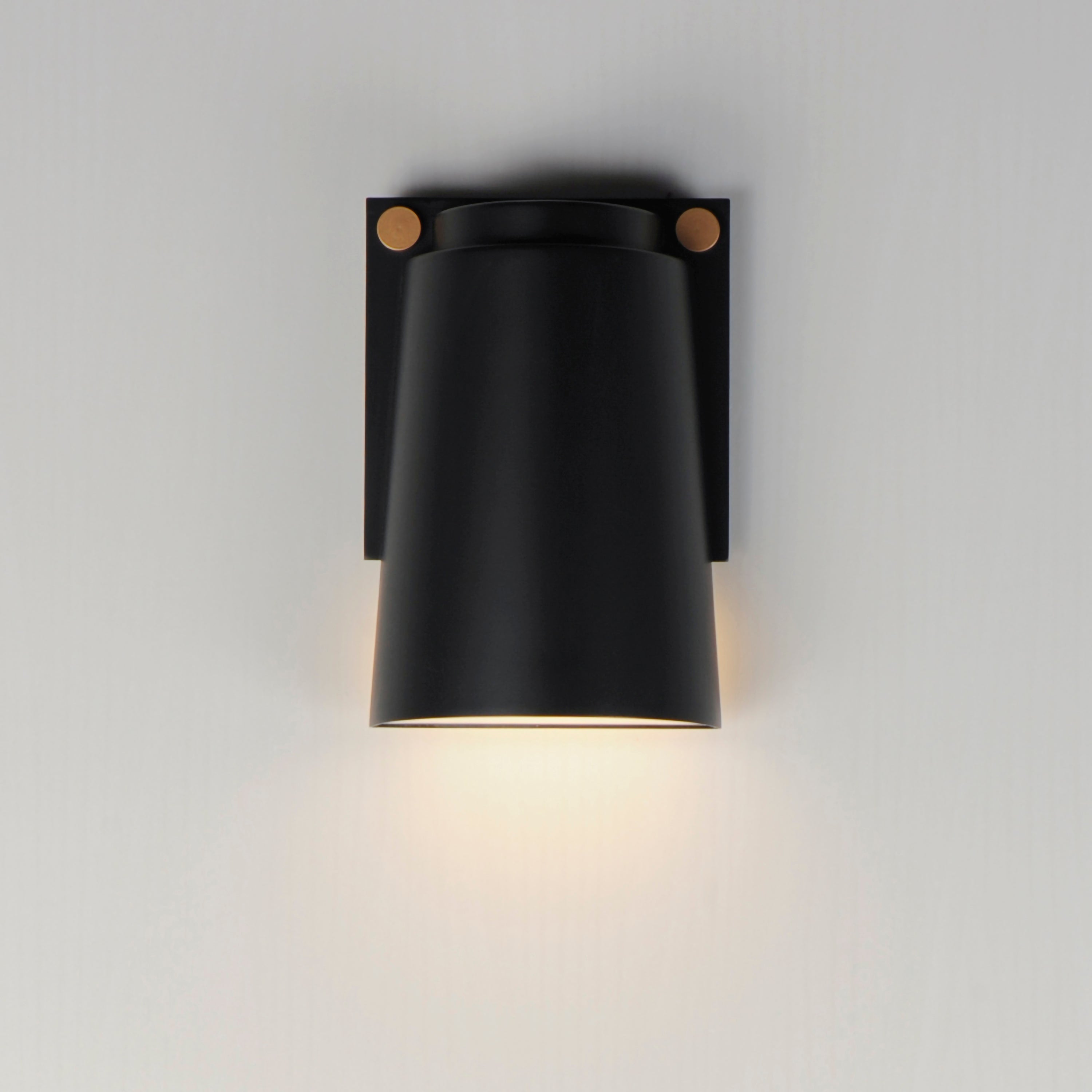 Rivet VX LED Outdoor Sconce