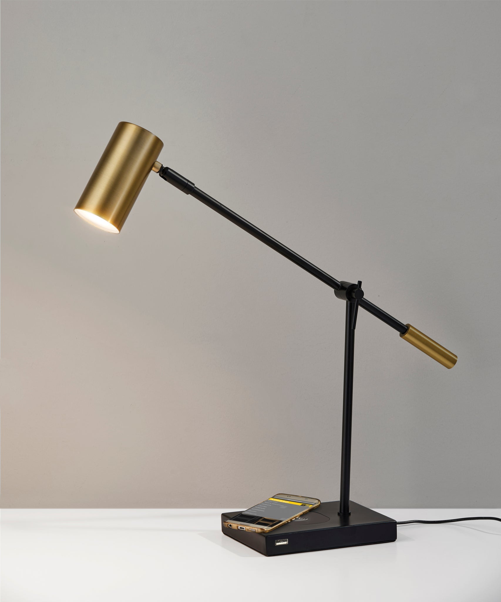 Collette Adesso Charge LED Desk Lamp