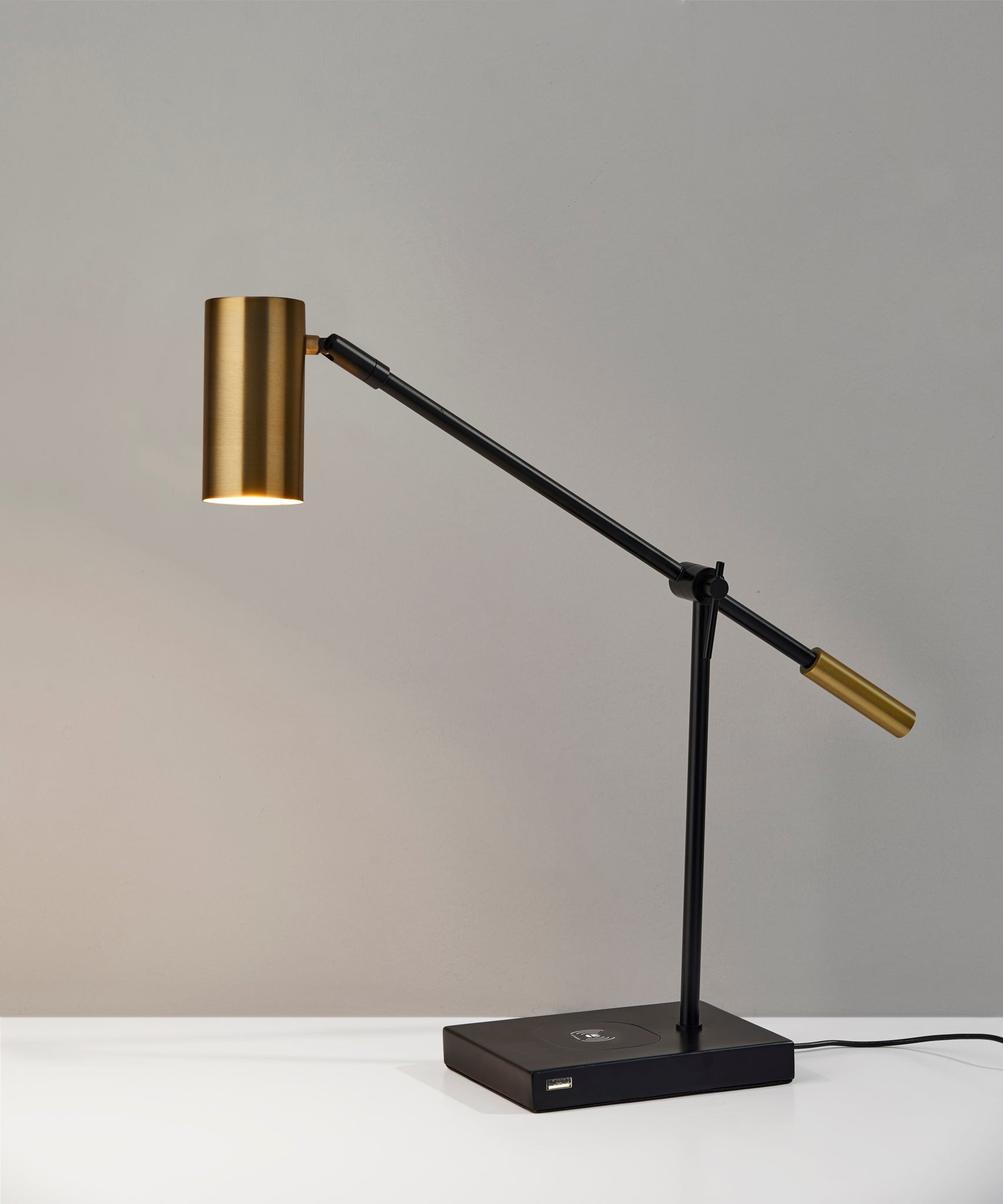 Collette Adesso Charge LED Desk Lamp