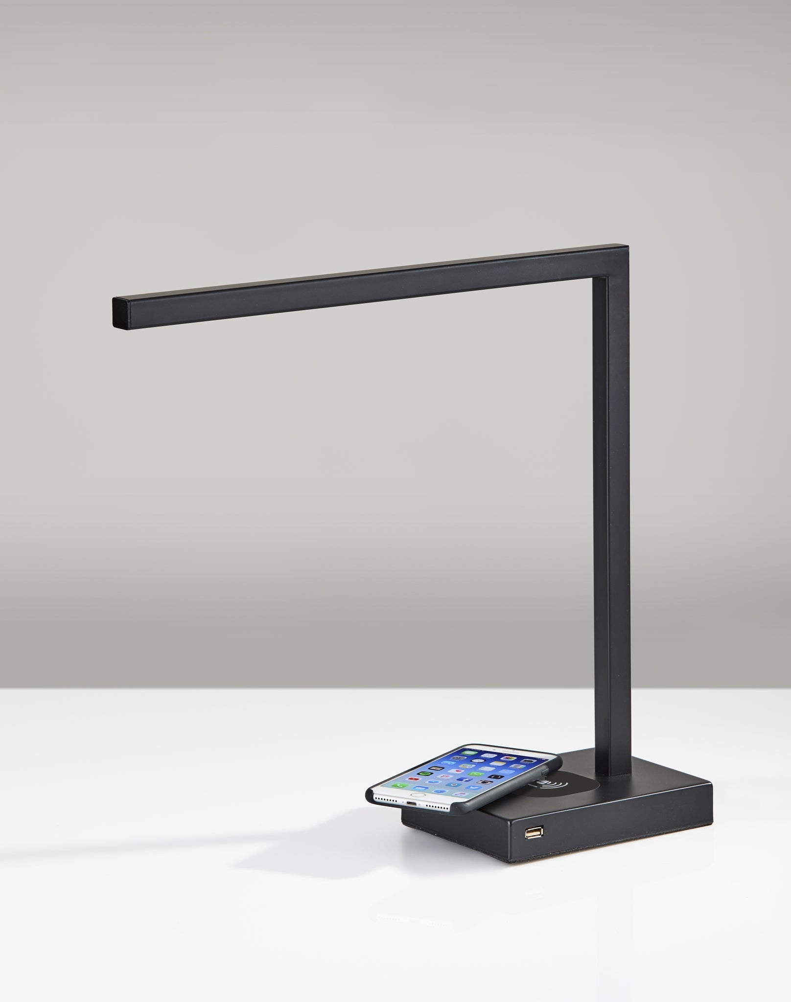 Aidan AdessoCharge LED Desk Lamp