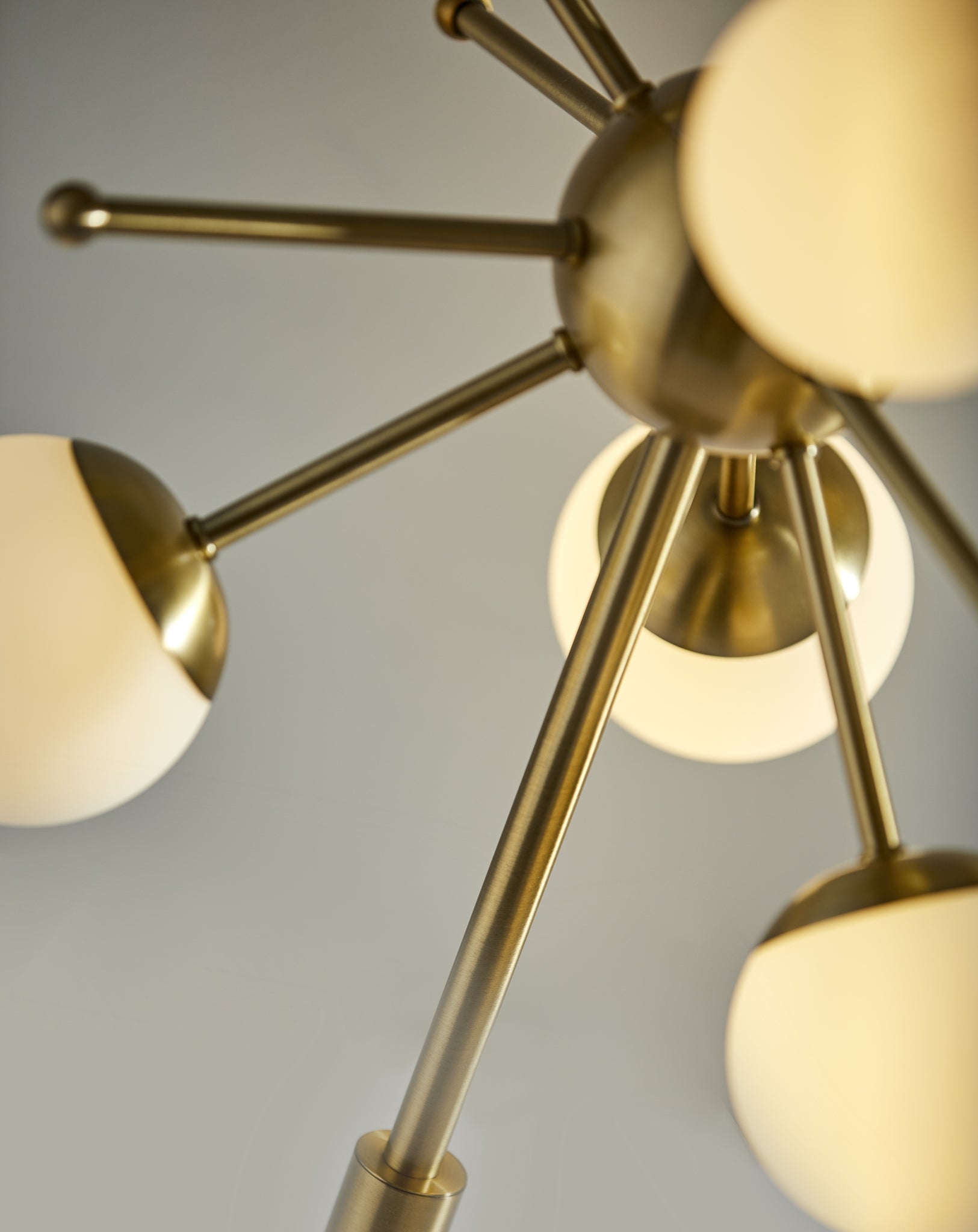 Doppler LED Table Lamp