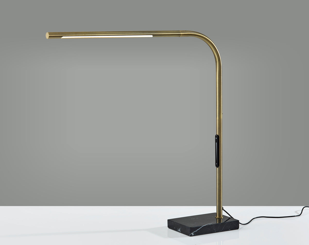 Cullen LED Desk Lamp w. Smart Switch