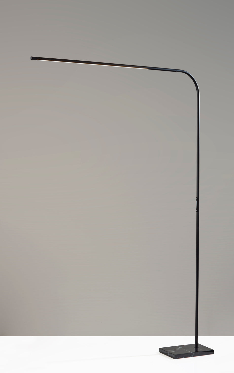 Cullen LED Arc Lamp w. Smart Switch