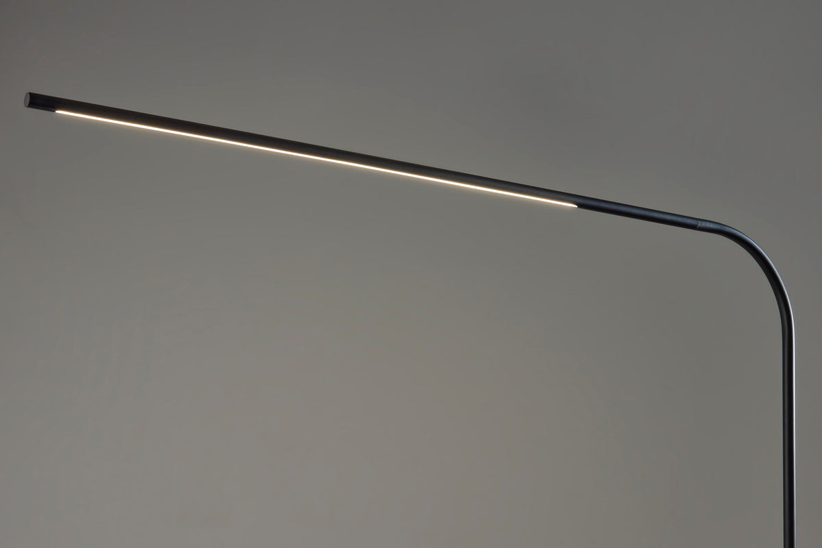 Cullen LED Arc Lamp w. Smart Switch