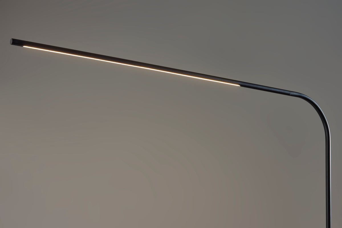 Cullen LED Arc Lamp w. Smart Switch