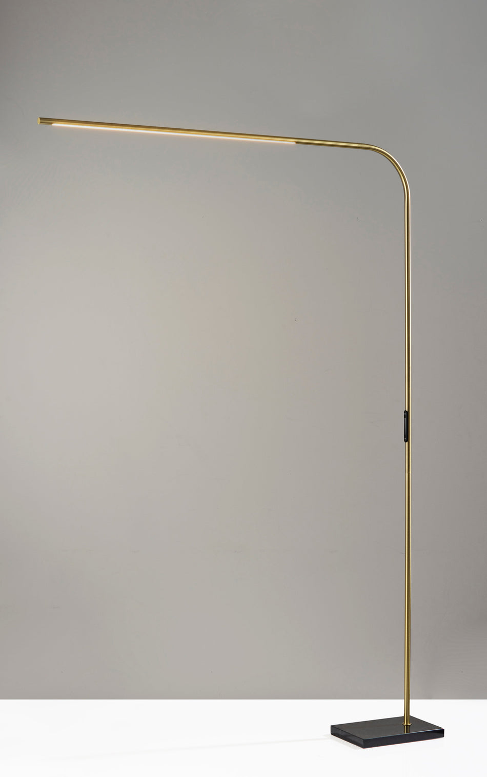 Cullen LED Arc Lamp w. Smart Switch