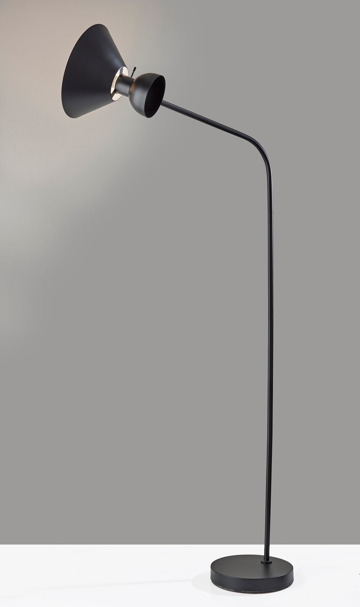 Duke Floor Lamp