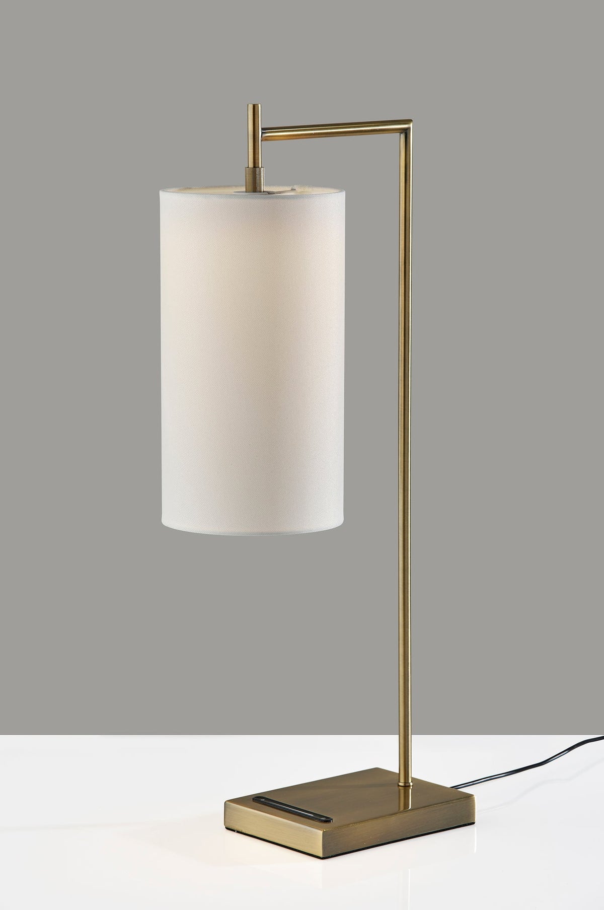 Matilda LED Table Lamp w. Smart Switch