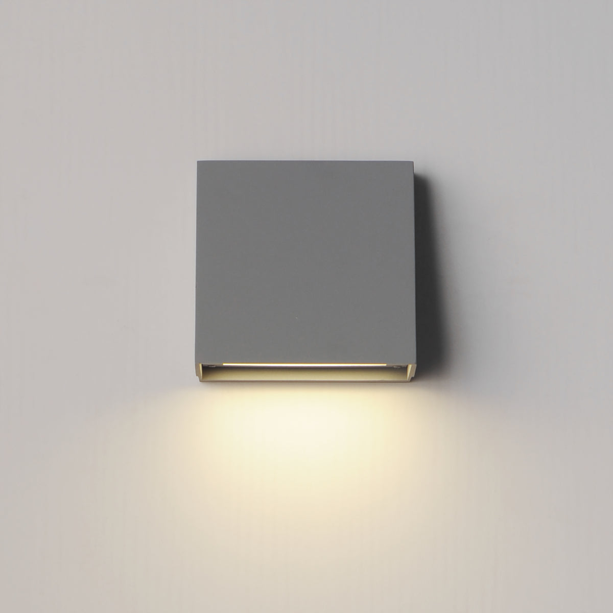 Pathfinder LED Outdoor Wall Sconce - 5CCT