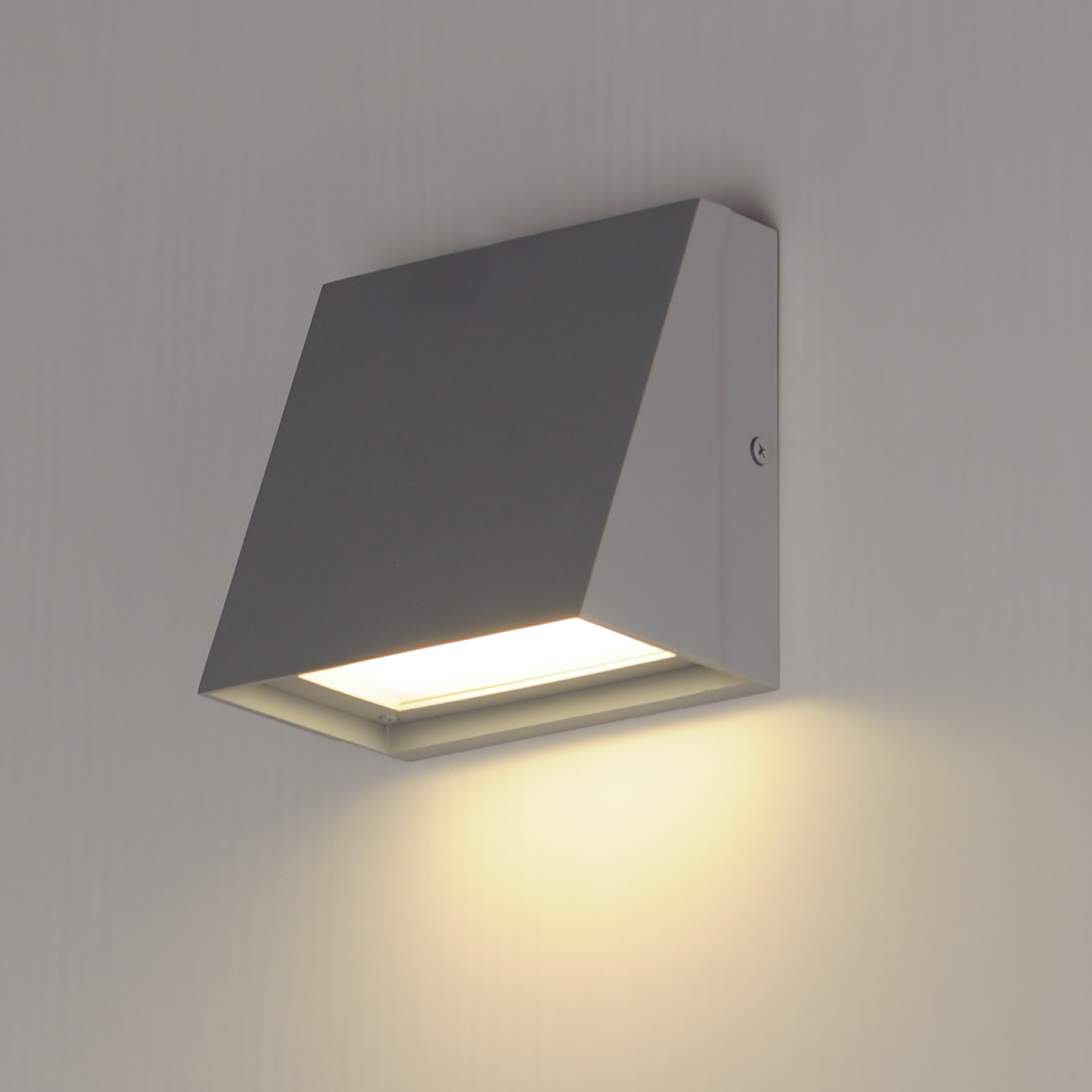 Pathfinder LED Outdoor Wall Sconce - 5CCT