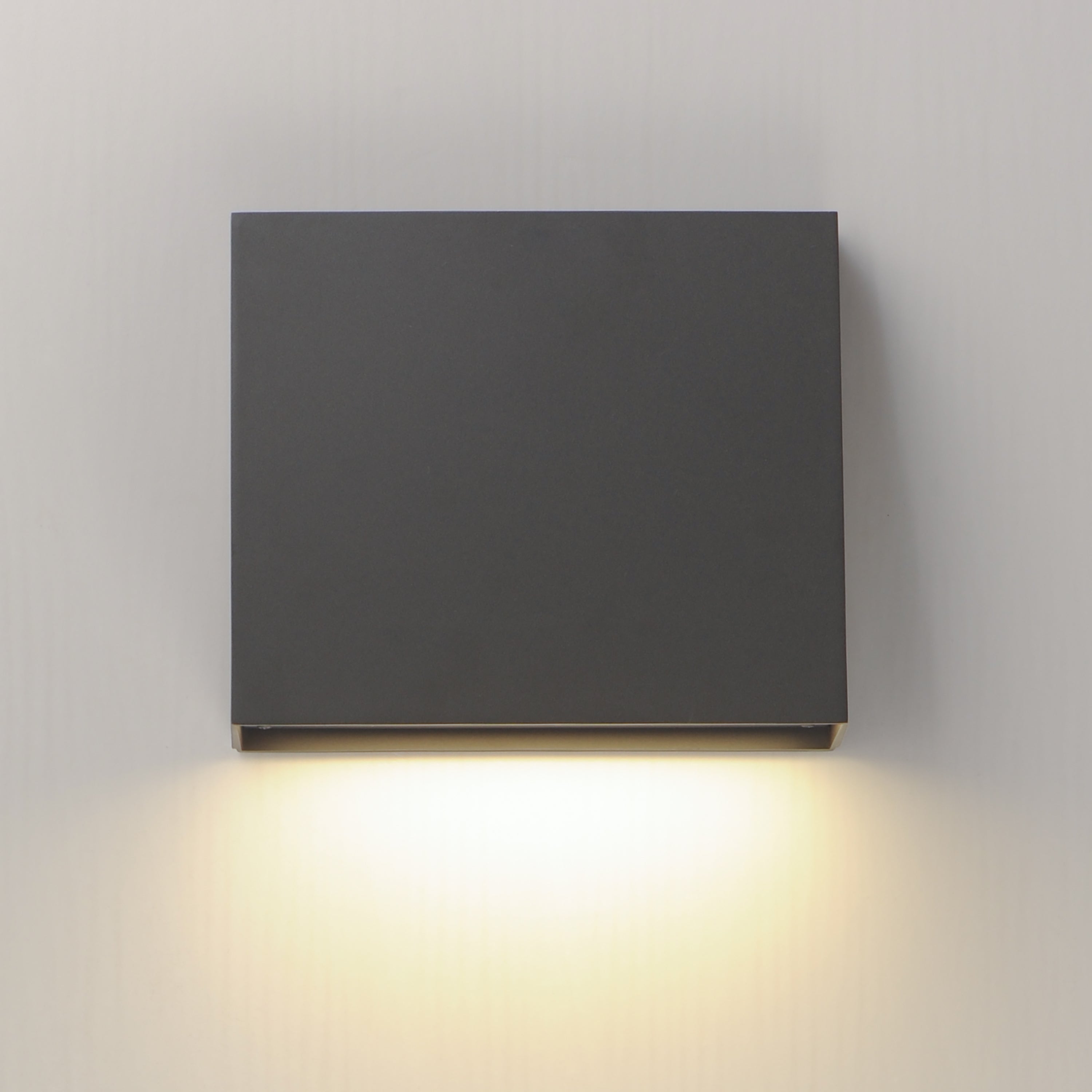 Pathfinder Large LED Outdoor Wall Sconce - 5CCT