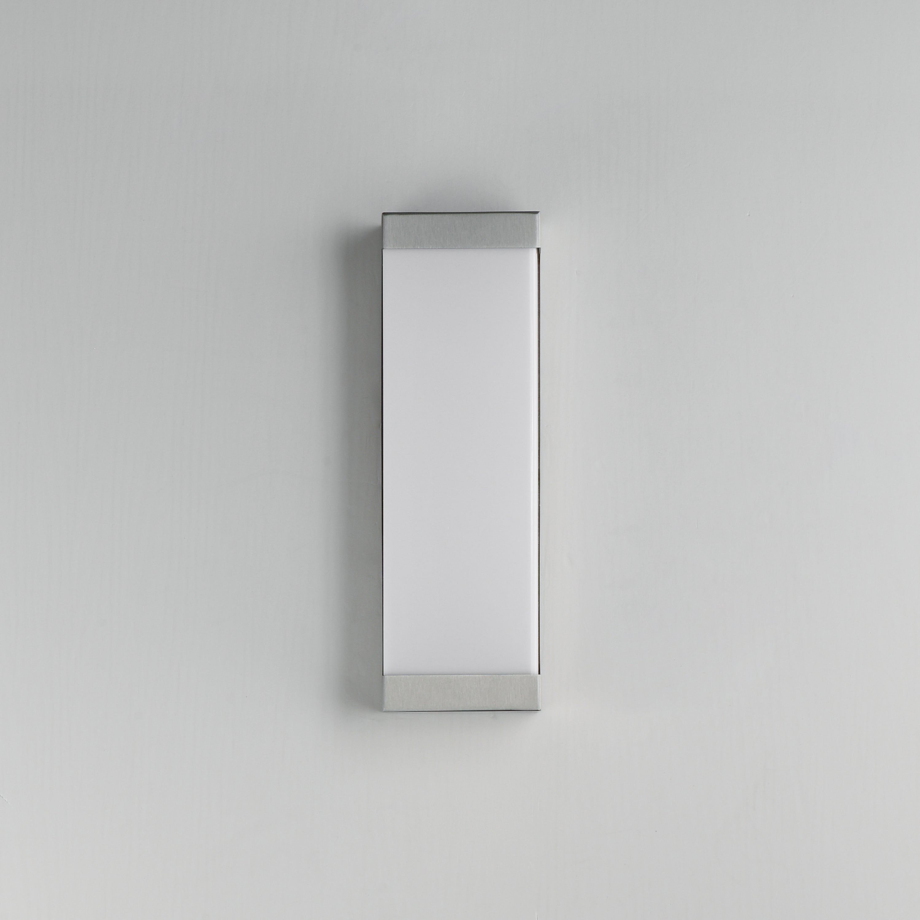 Tunnel 15" LED Outdoor Sconce