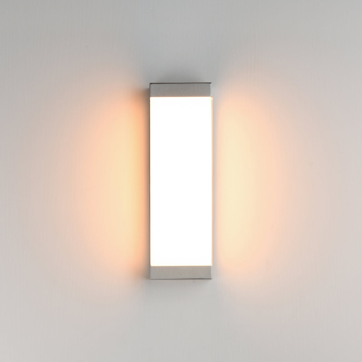 Tunnel 15" LED Outdoor Sconce
