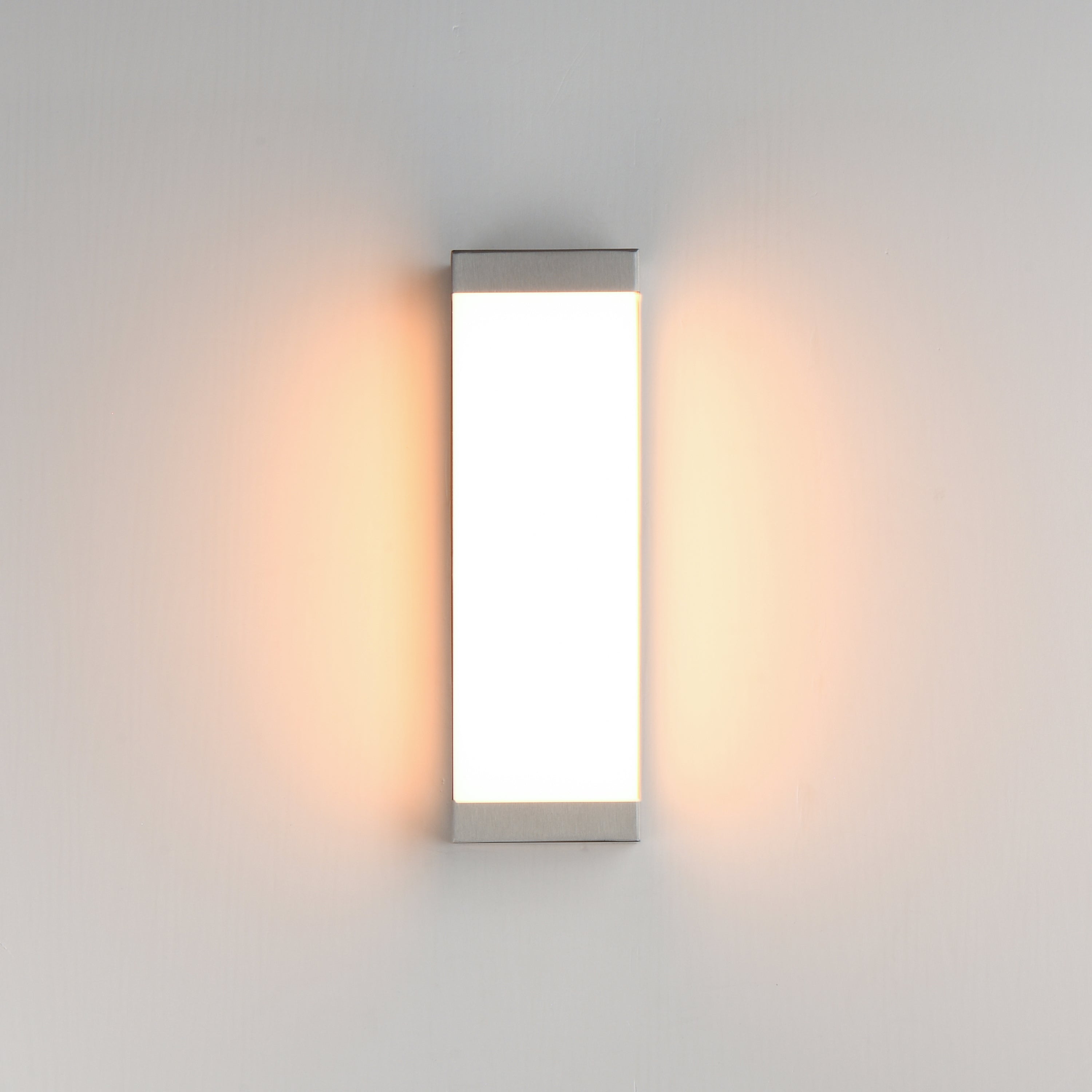 Tunnel 15" LED Outdoor Sconce