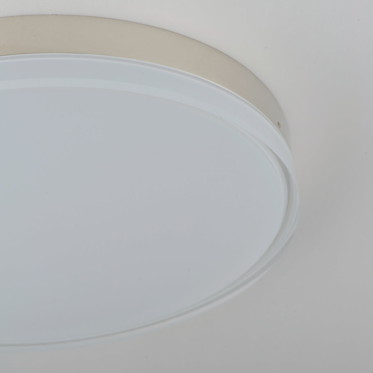 Illuminaire II 9"RD LED Flush Mount 3000K