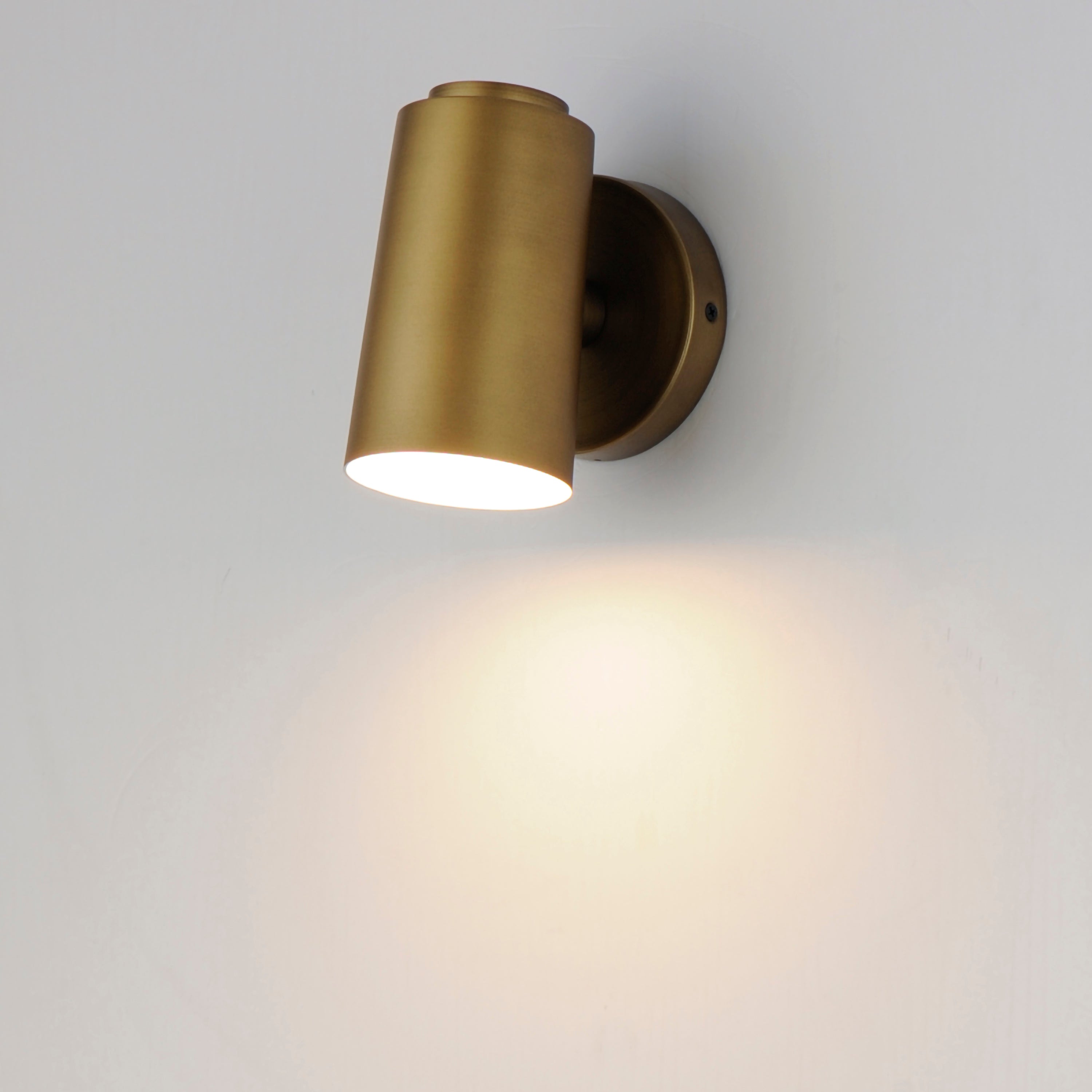 SpotLight Outdoor LED Sconce - Cylinder