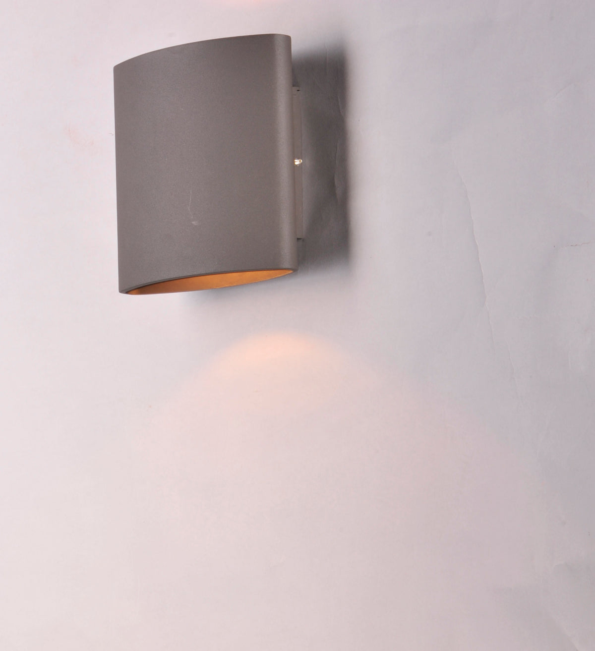 Lightray LED Outdoor Wall Sconce