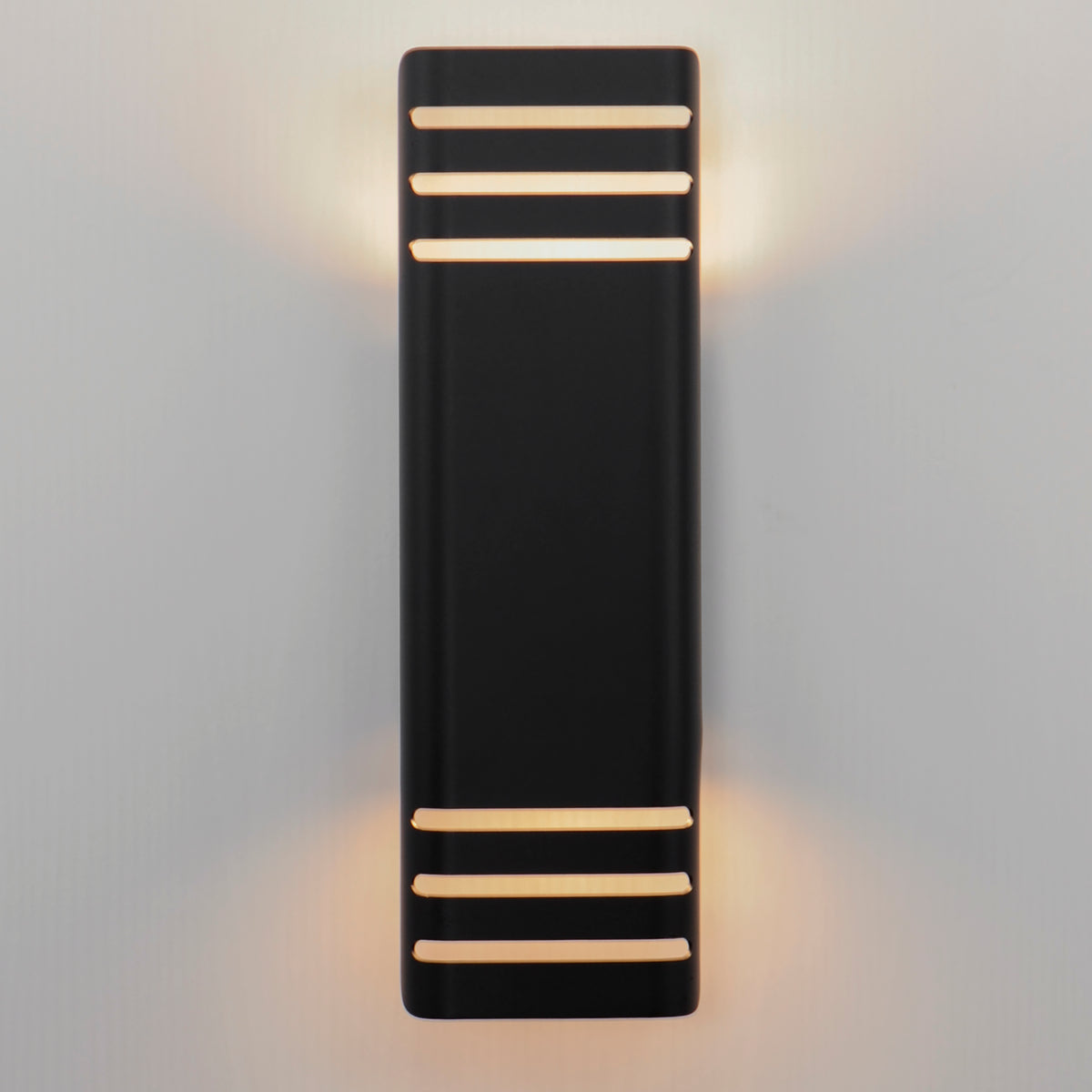 Lightray Large LED Outdoor Wall Lamp