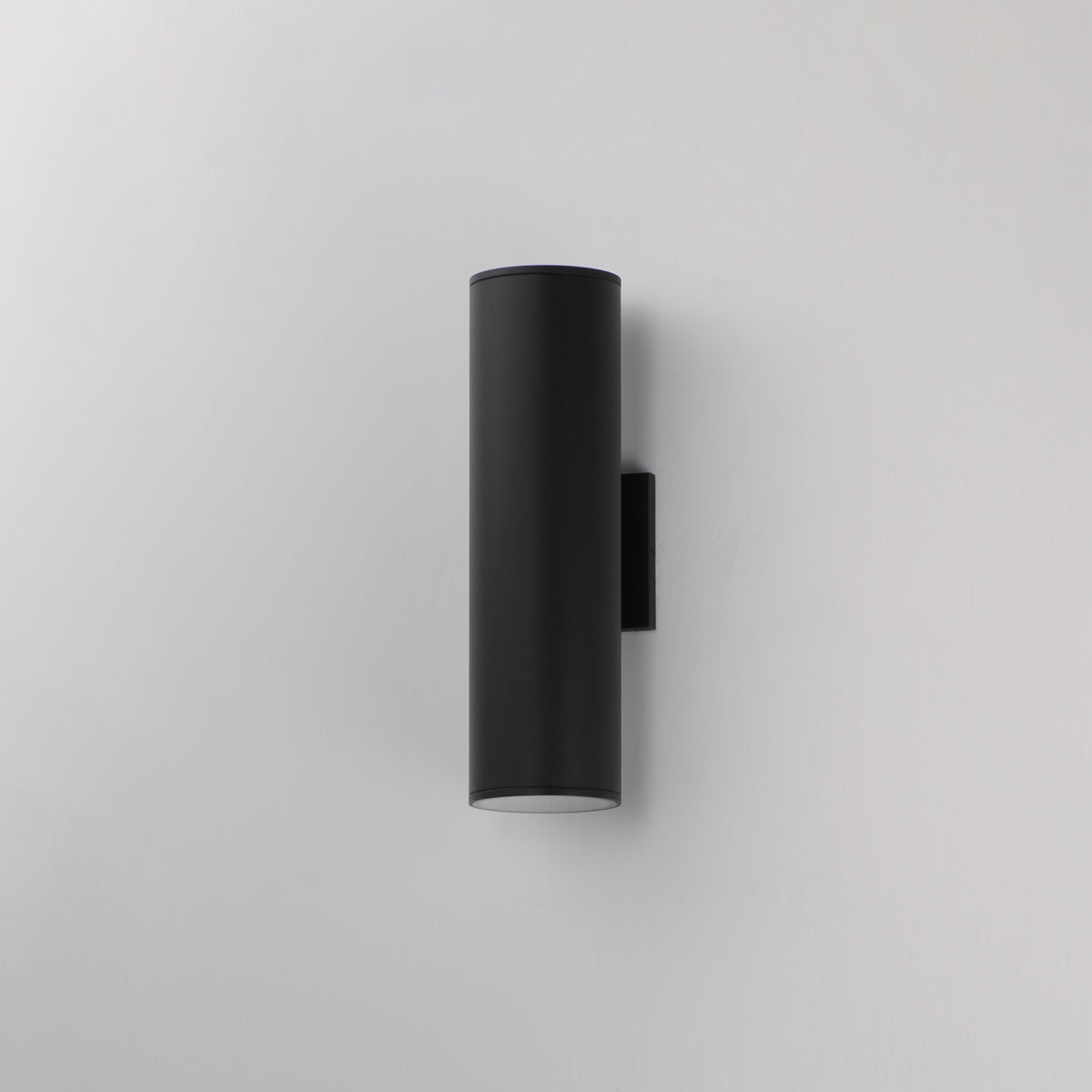 Stout Outdoor Wall Sconce - 15"
