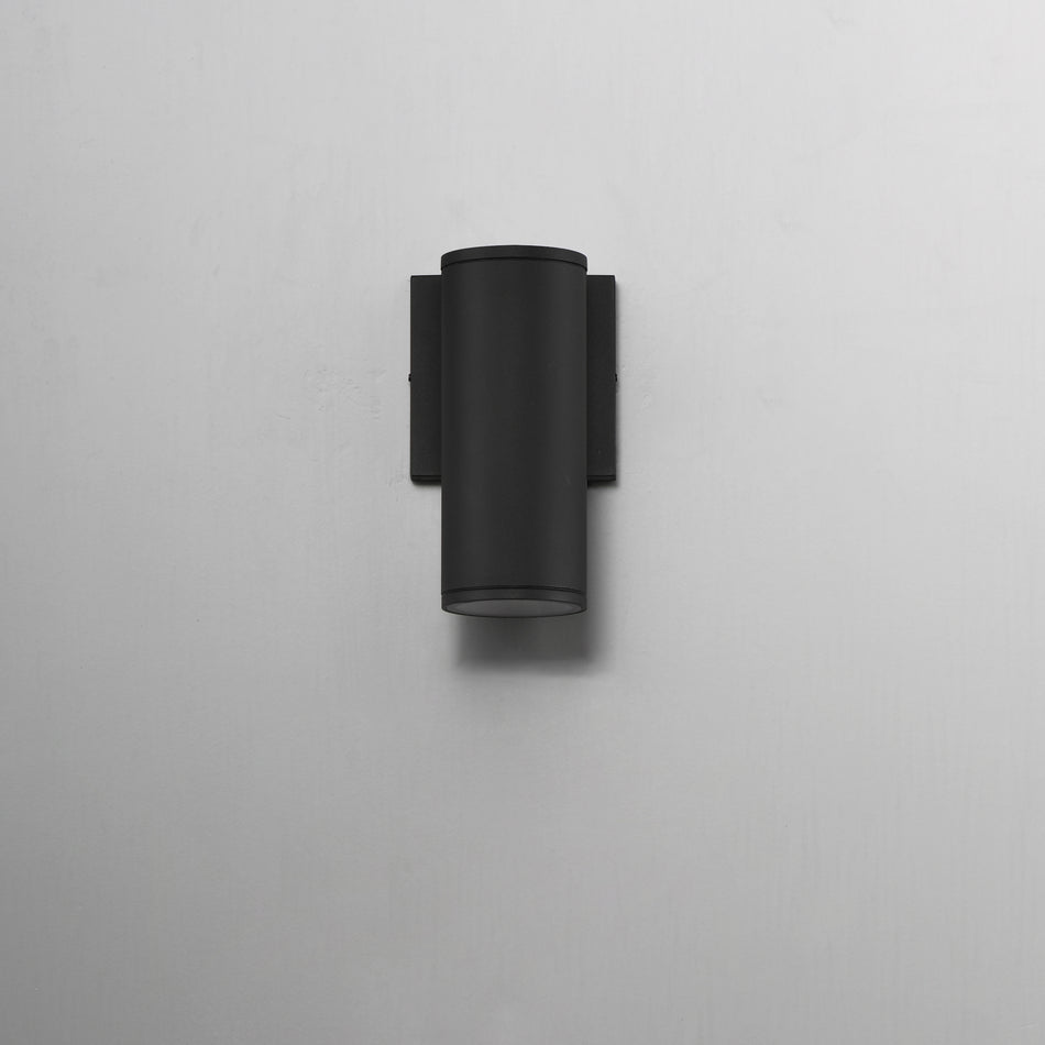 Caldera 7.5" Outdoor Wall Sconce