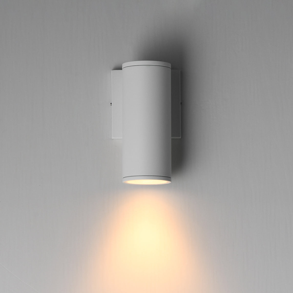 Caldera 7.5" Outdoor Wall Sconce