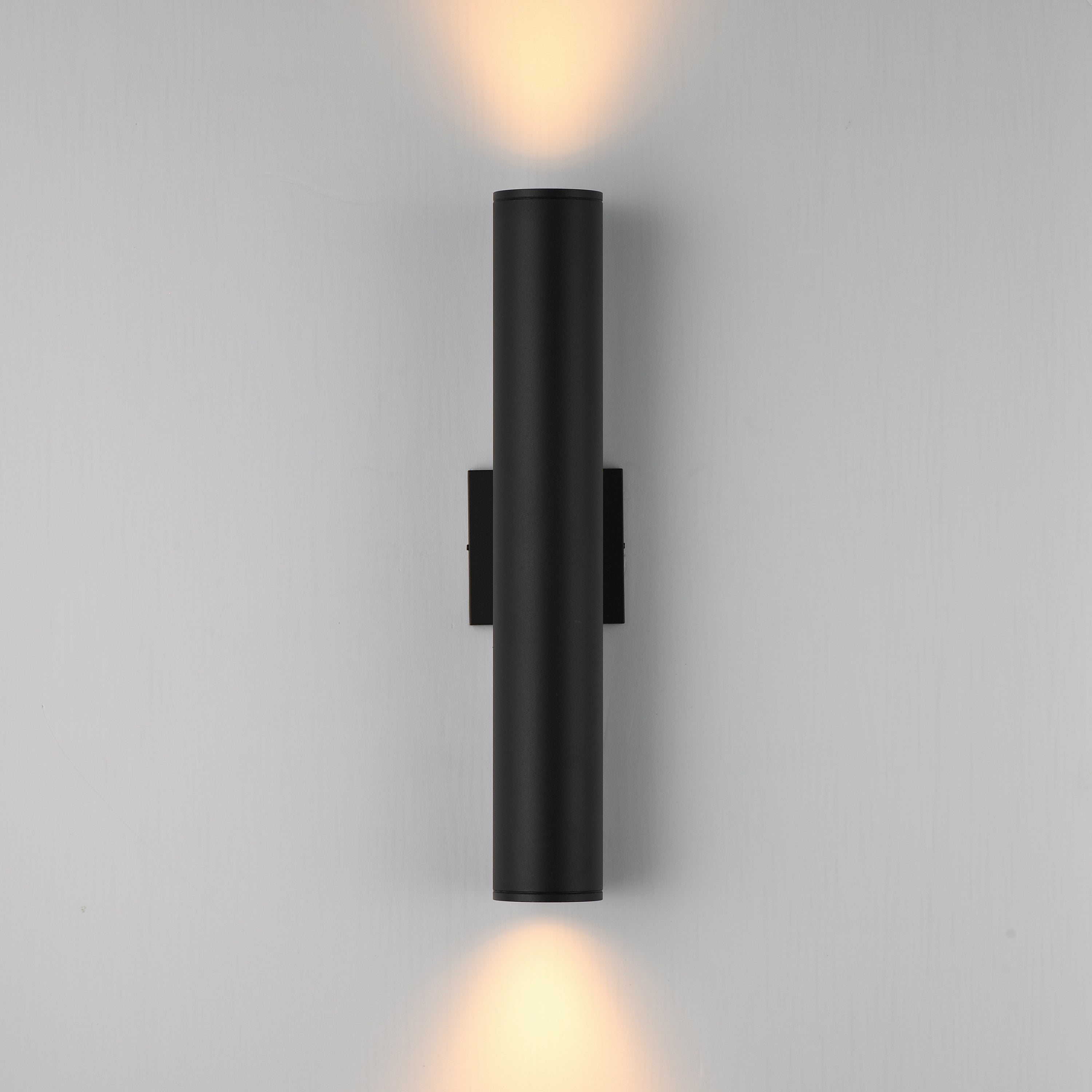 Caldera 20" Outdoor Wall Sconce
