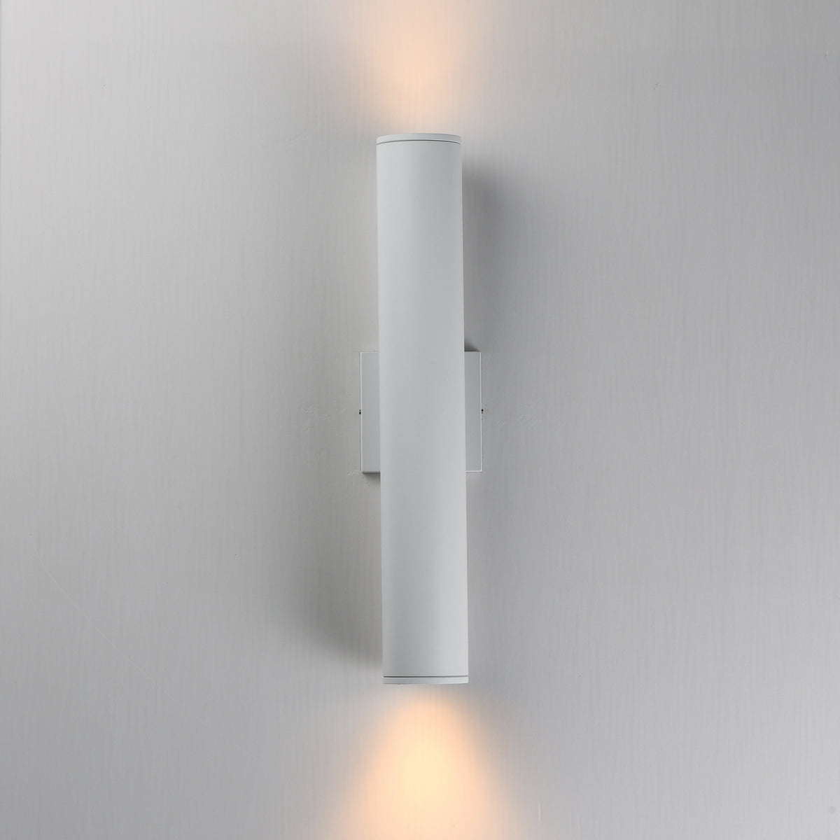 Caldera 20" Outdoor Wall Sconce