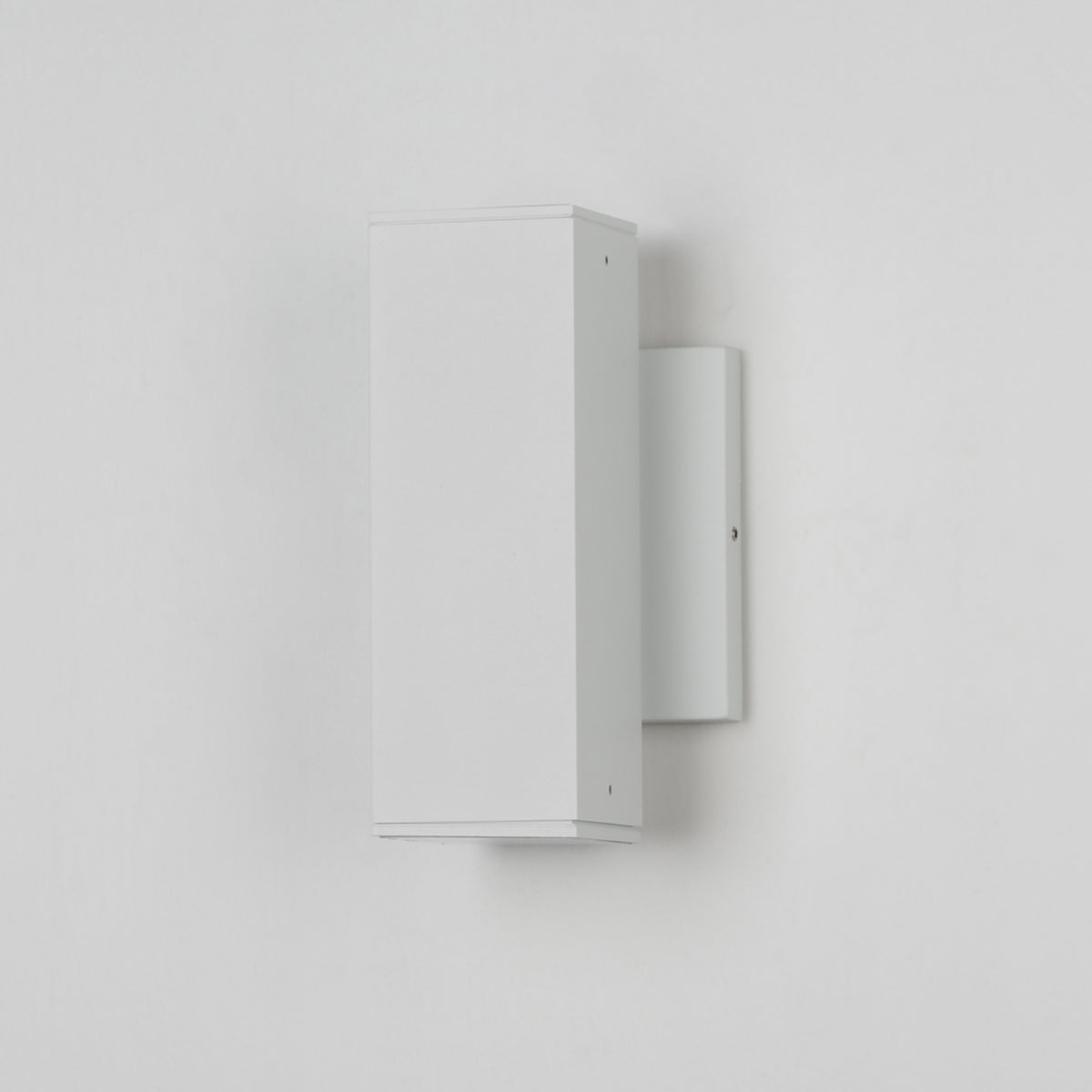 Culvert 7.5" LED Outdoor Sconce