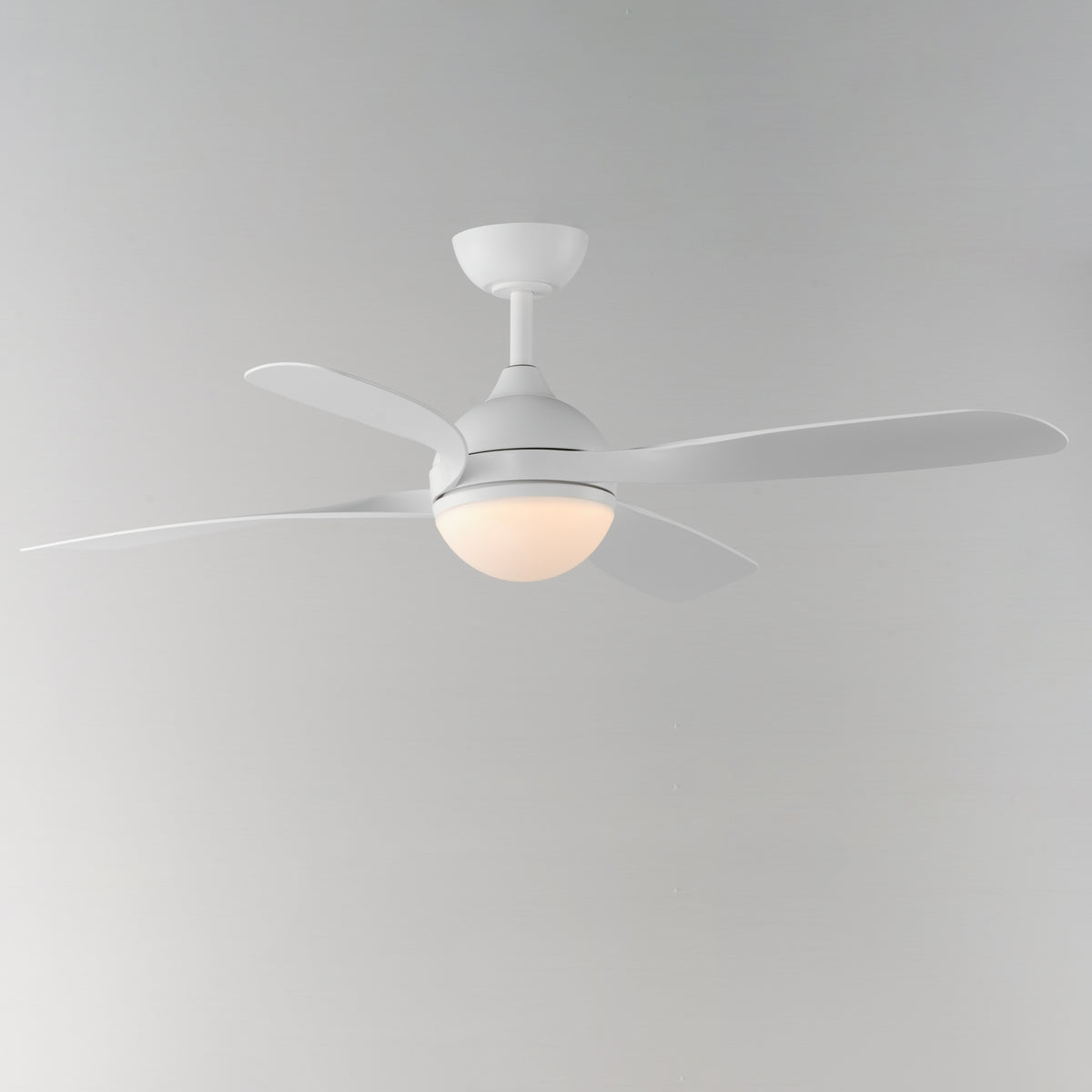 Bola 52" Indoor Fan w LED Light Kit