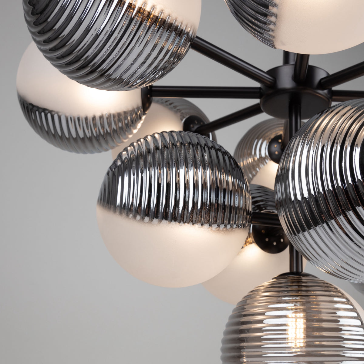 Bolla Collection 13-Light Chandelier Black
